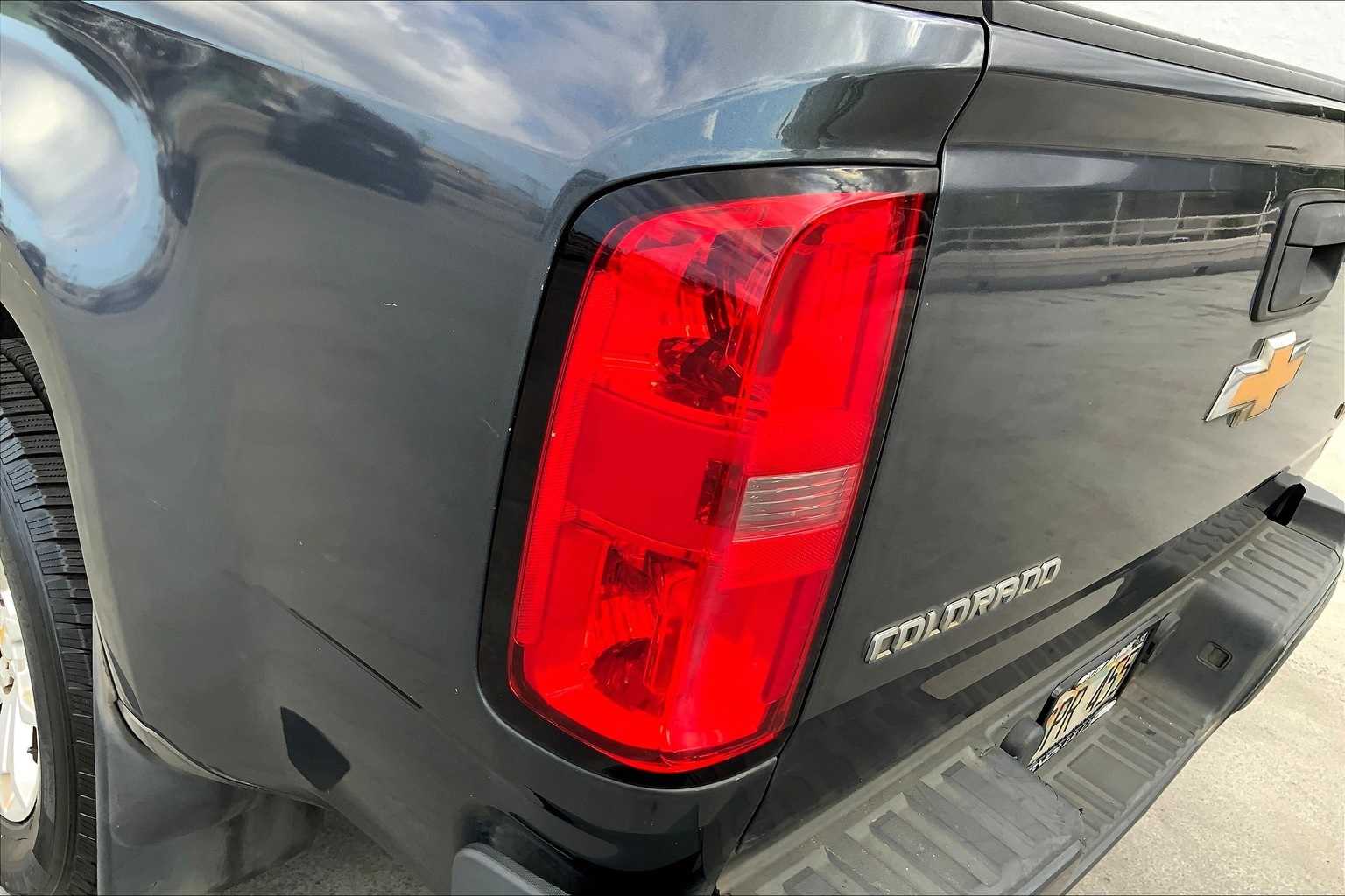 Thumbnail: 2015 Chevrolet Colorado - 30
