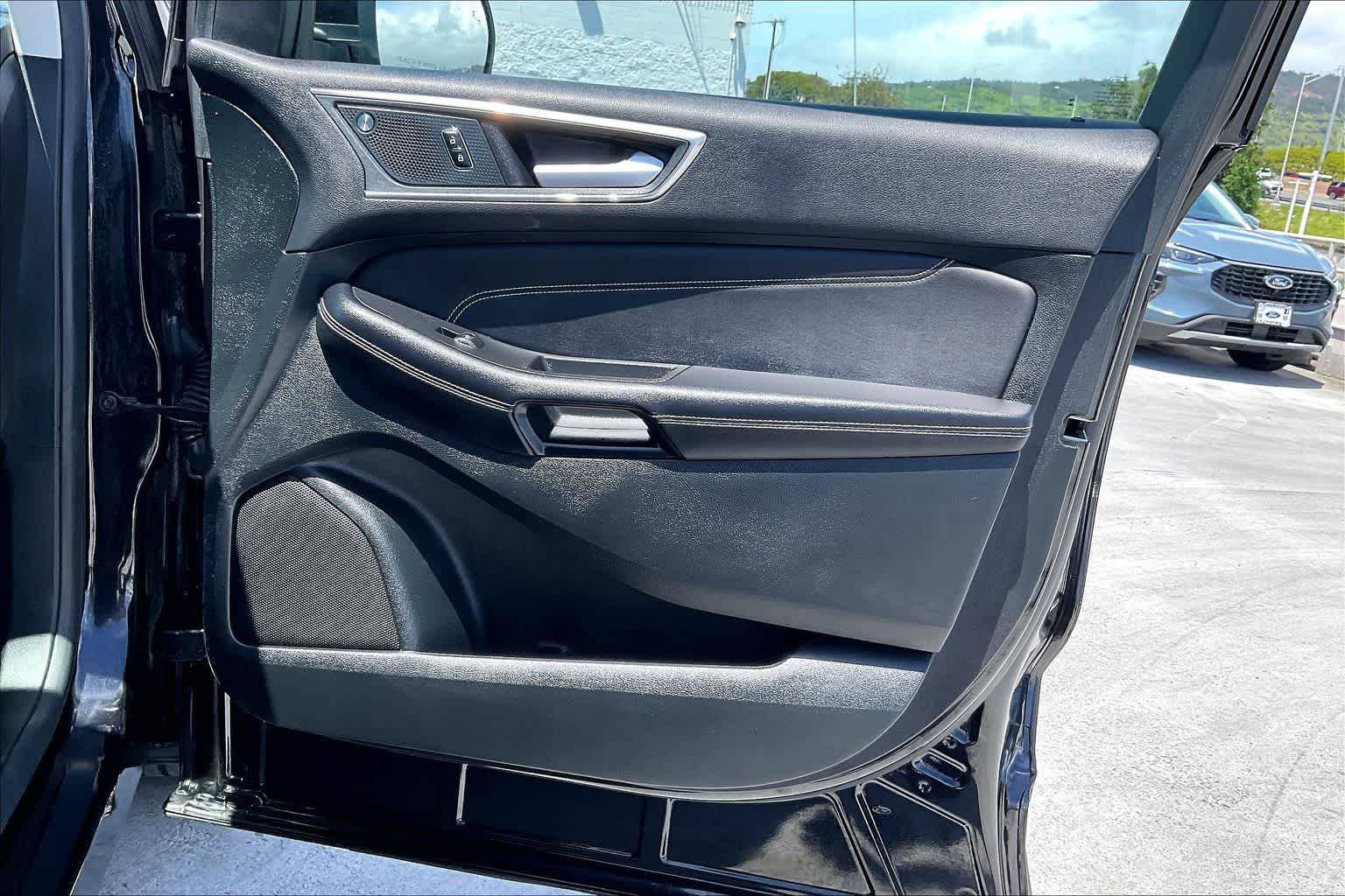 Thumbnail: 2024 Ford Edge - 28