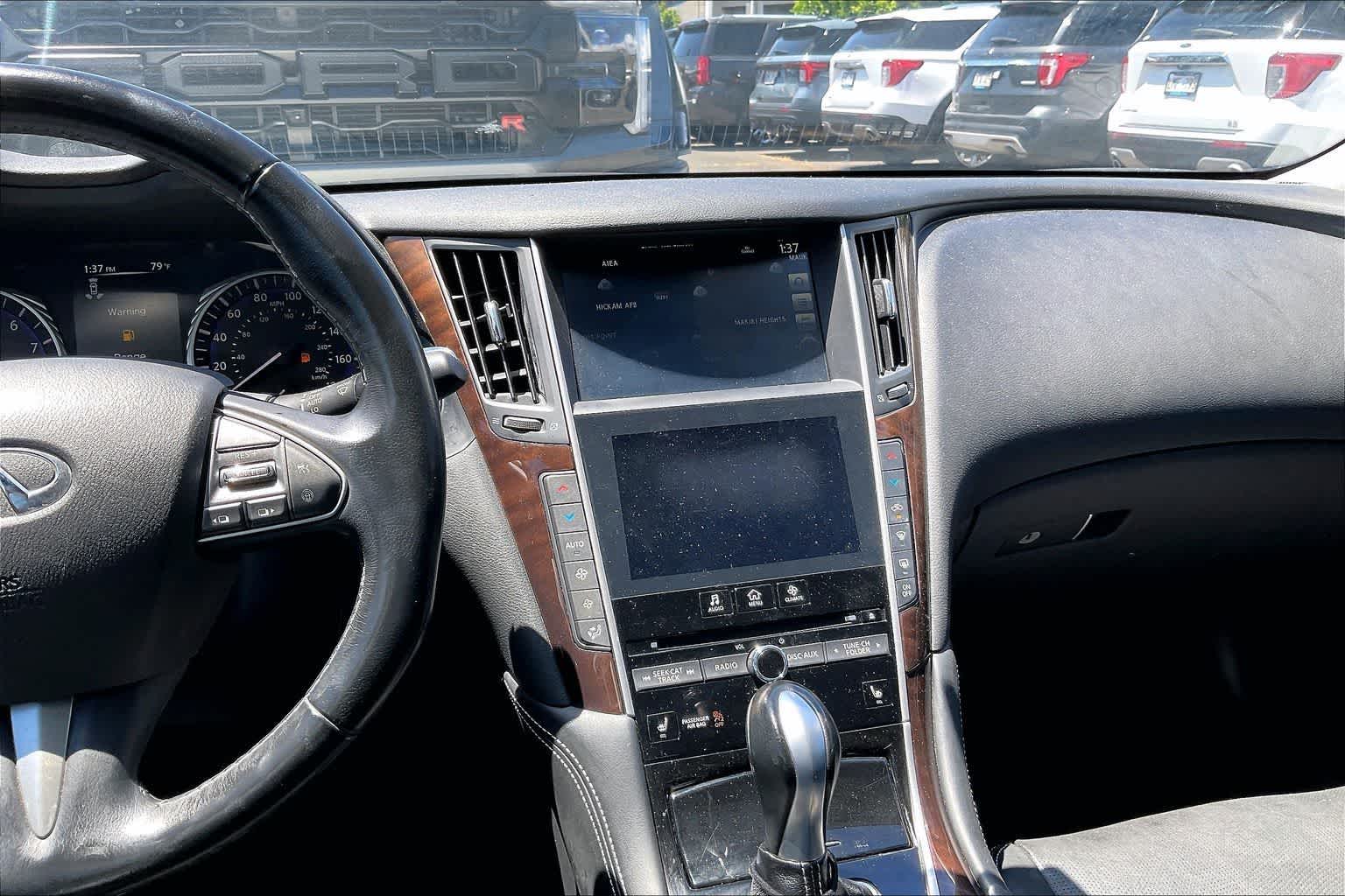 Thumbnail: 2014 INFINITI Q50 - 15