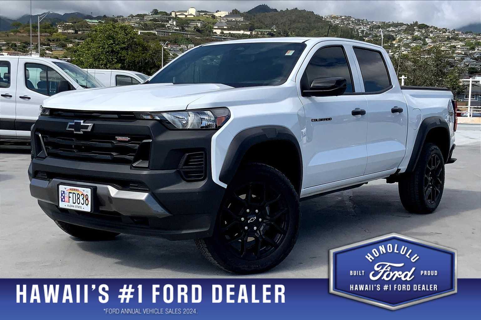 2024 Chevrolet Colorado Trail Boss Hero Image