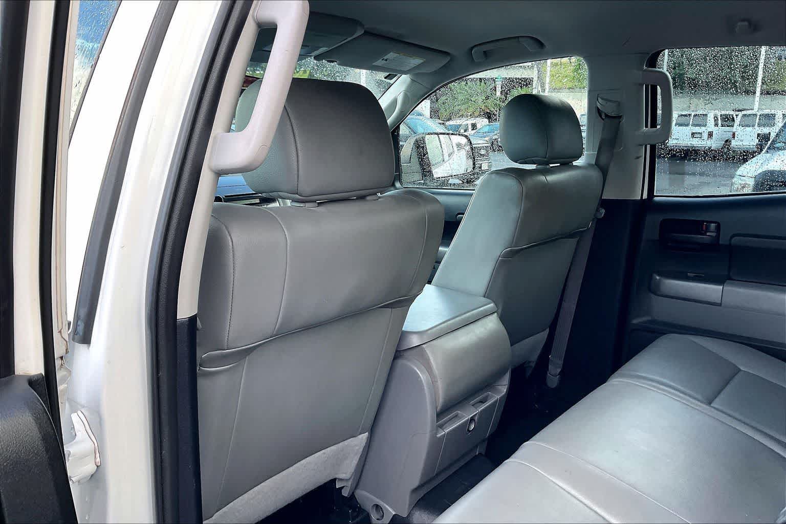 Thumbnail: 2013 Toyota Tundra - 12