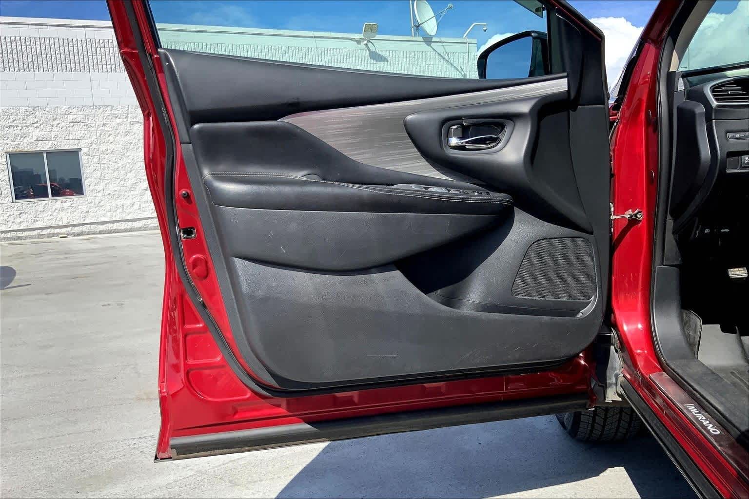 Thumbnail: 2016 Nissan Murano - 27