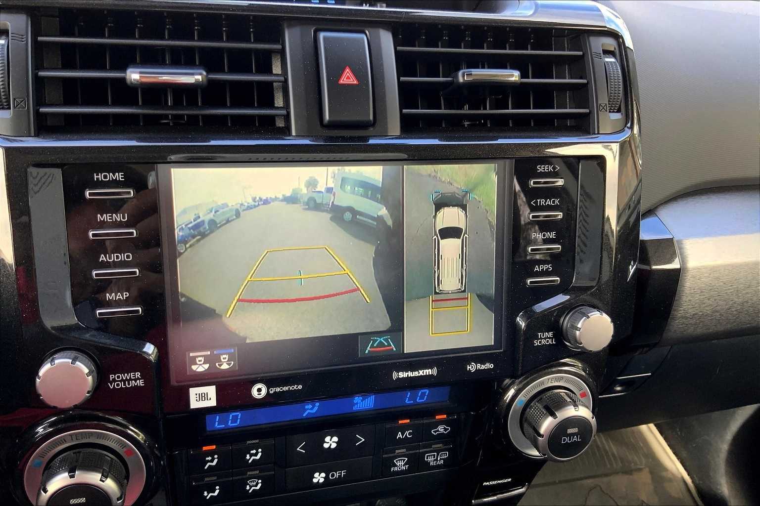 Thumbnail: 2022 Toyota 4Runner - 26