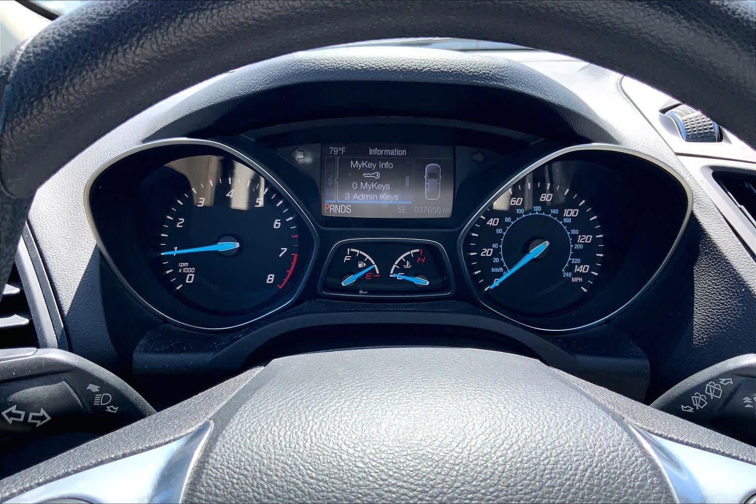 Thumbnail: 2016 Ford Escape - 17