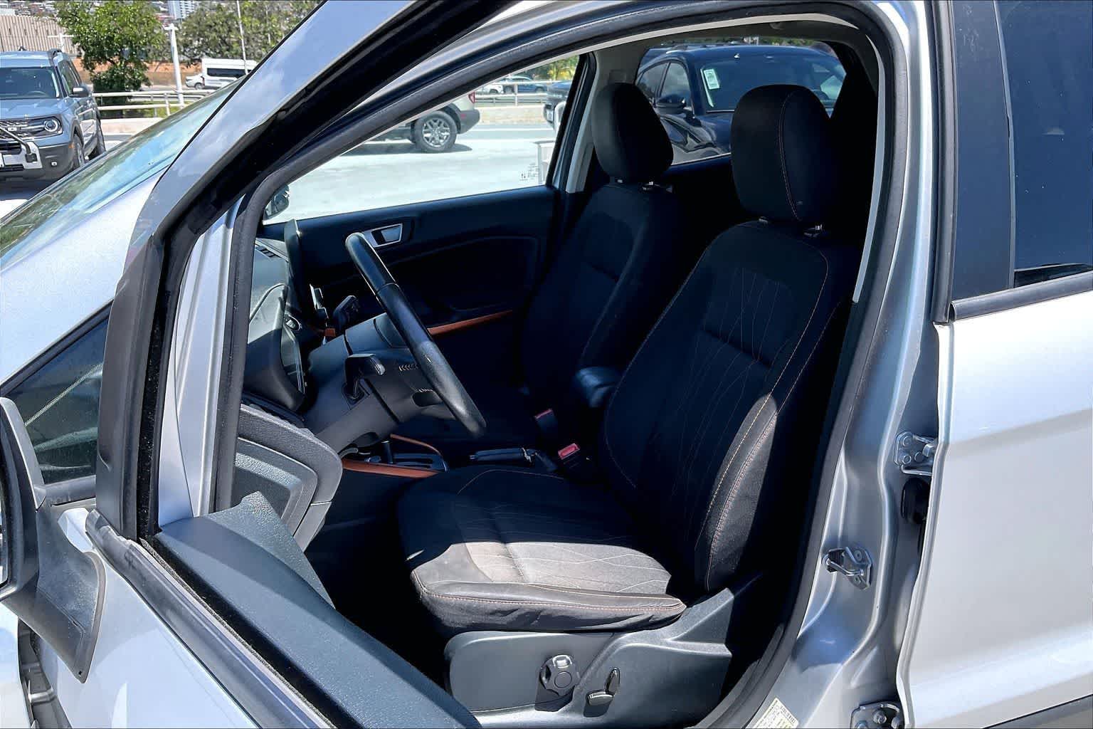 Thumbnail: 2021 Ford EcoSport - 11