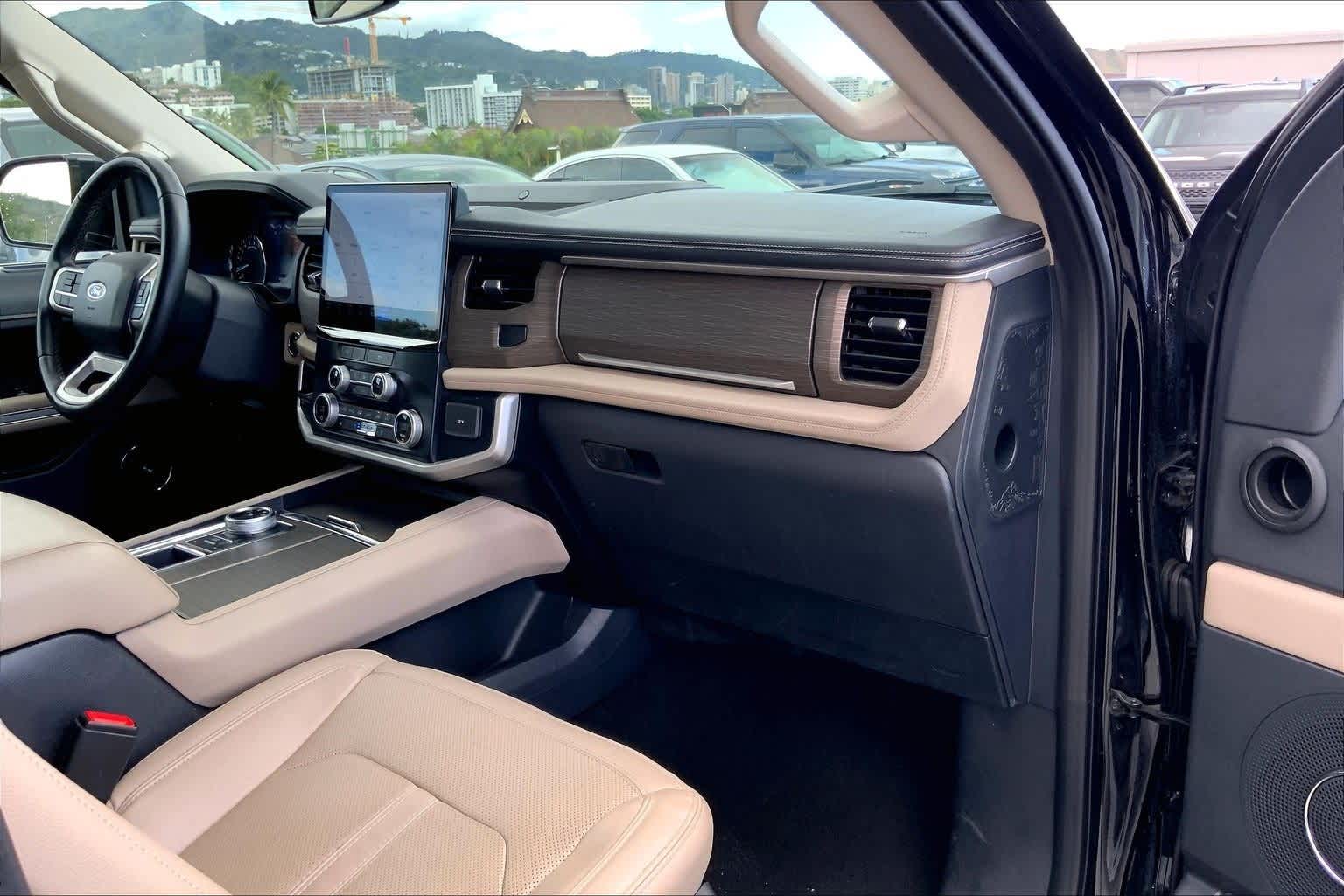 Thumbnail: 2024 Ford Expedition MAX - 23