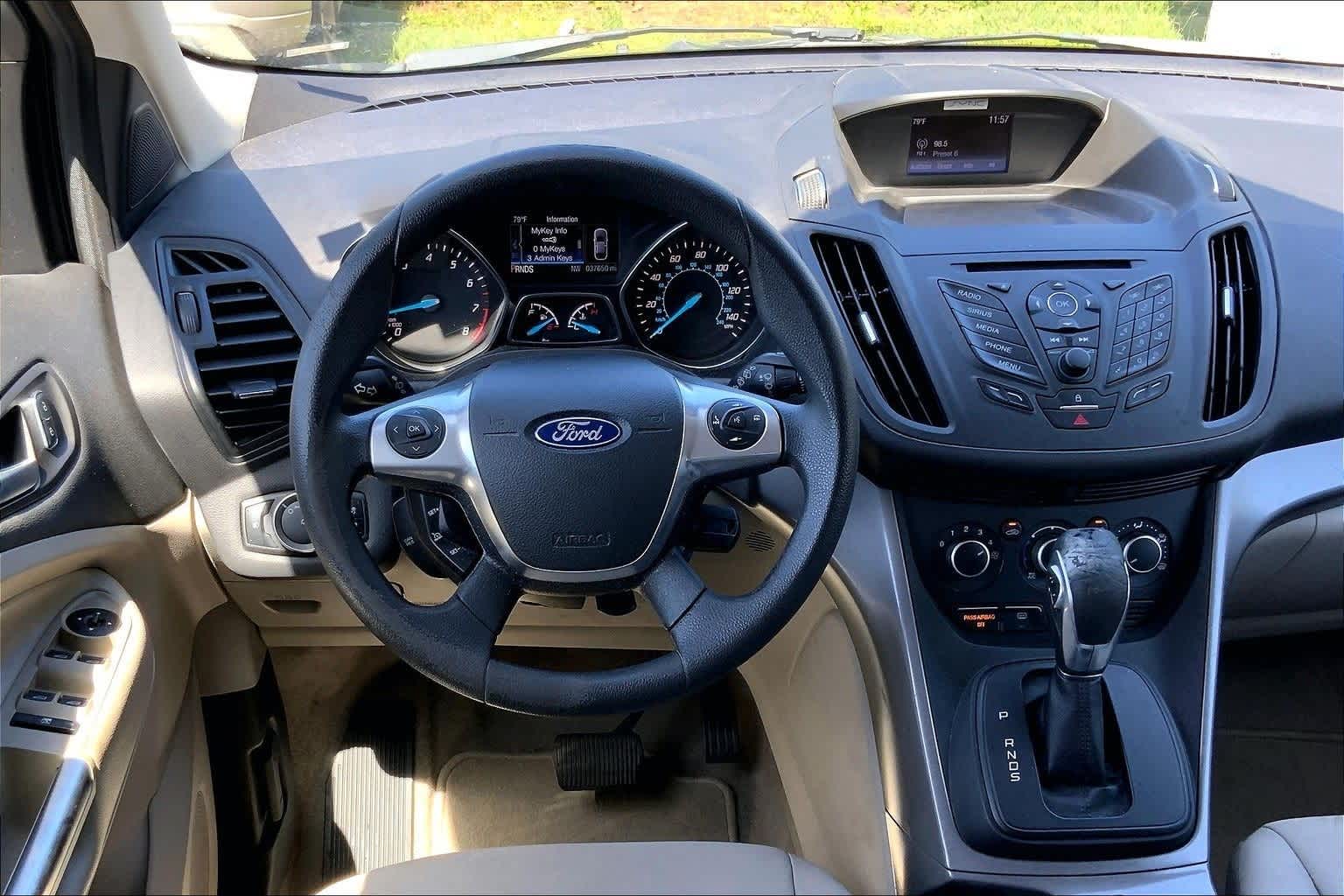 Thumbnail: 2016 Ford Escape - 14