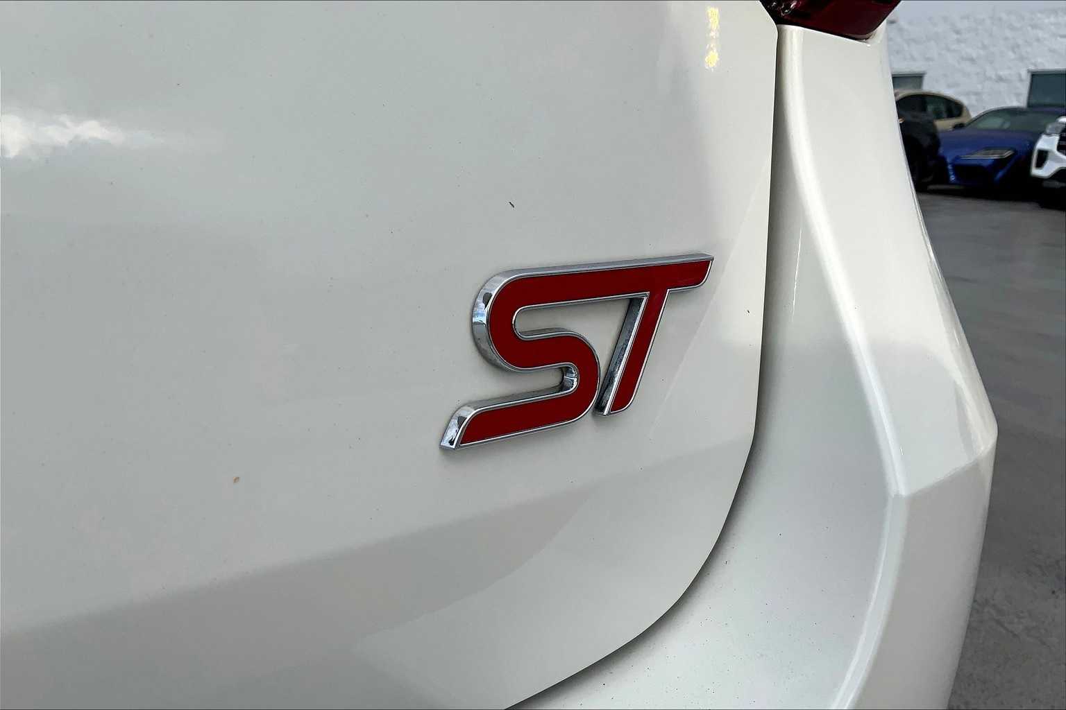 Thumbnail: 2020 Ford Explorer - 7