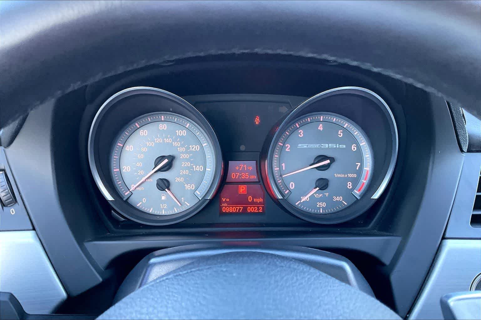 Thumbnail: 2011 BMW Z4 - 16