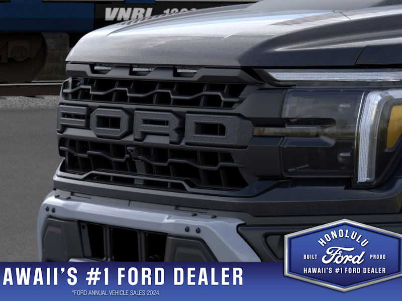 2025 Ford F-150 Raptor 17