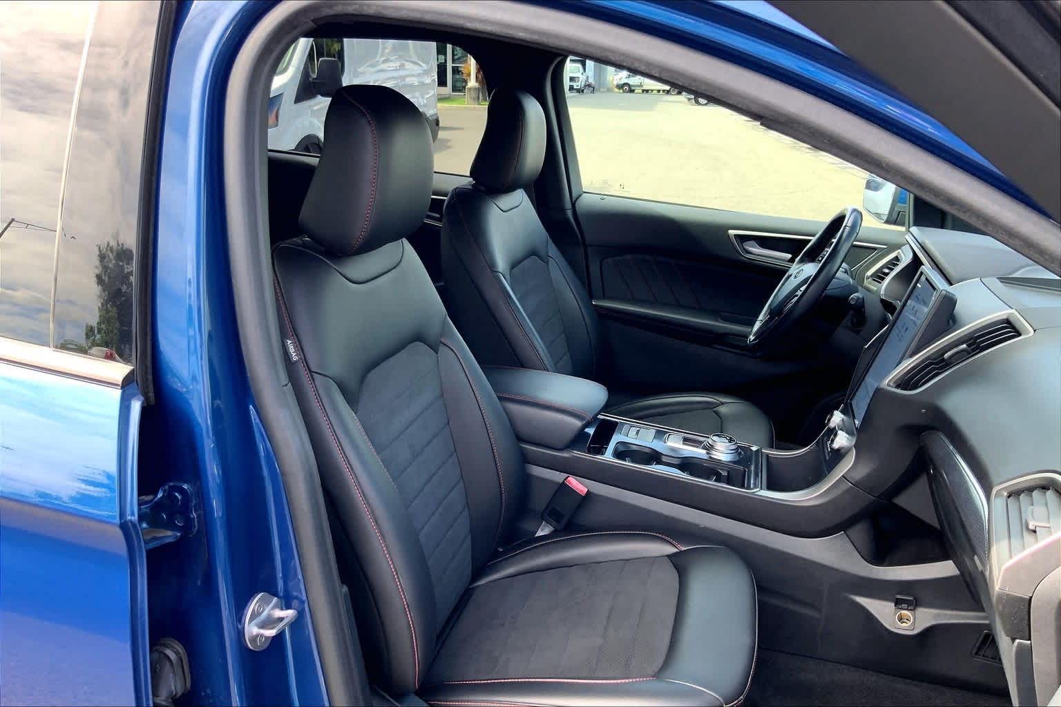 Thumbnail: 2021 Ford Edge - 13