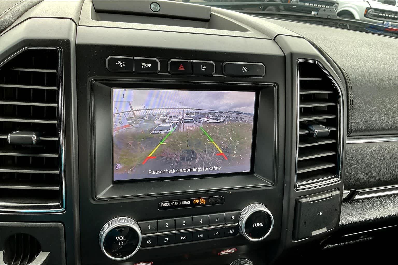 Thumbnail: 2021 Ford Expedition - 26