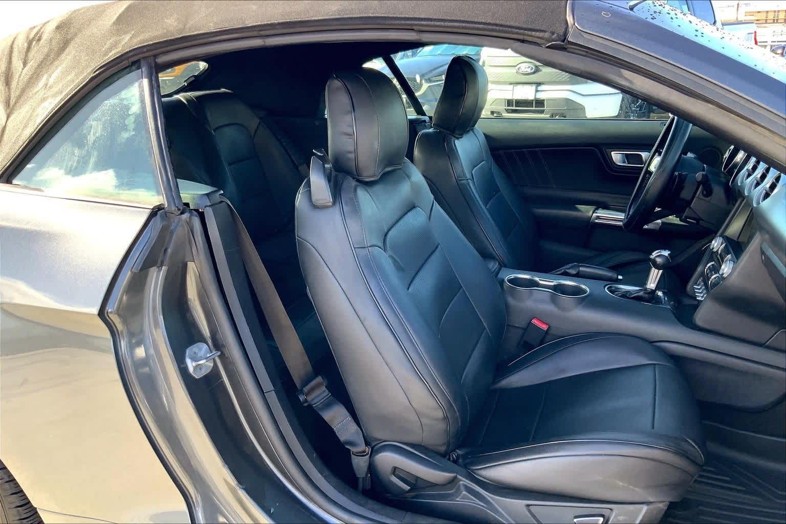 Thumbnail: 2018 Ford Mustang - 12