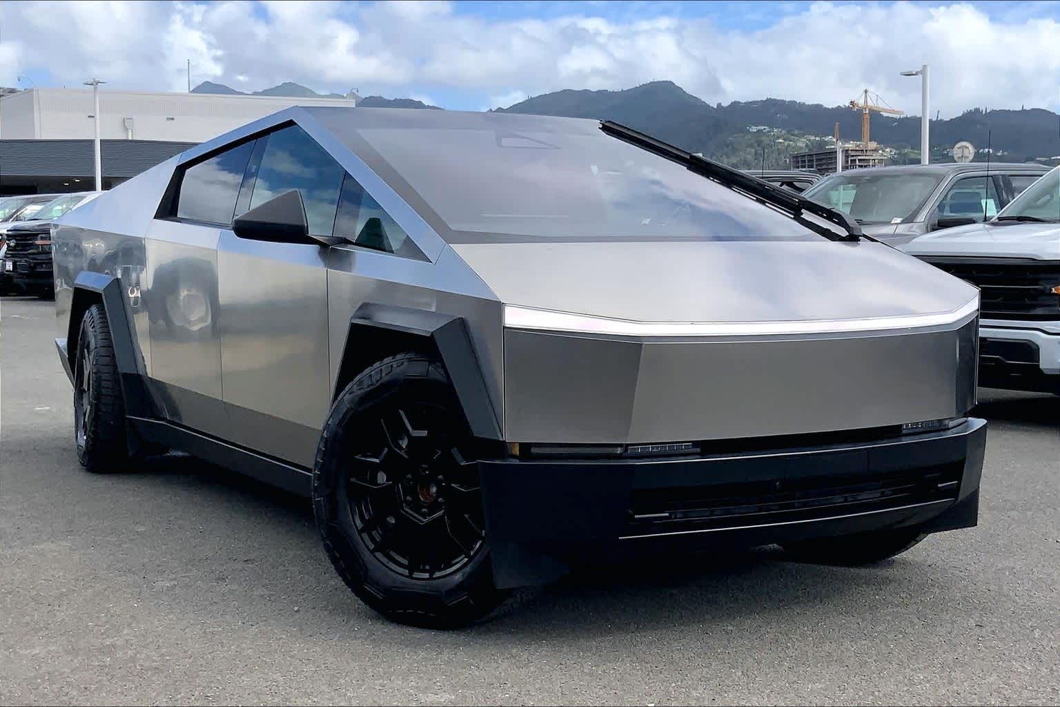 Thumbnail: 2024 Tesla Cybertruck - 21