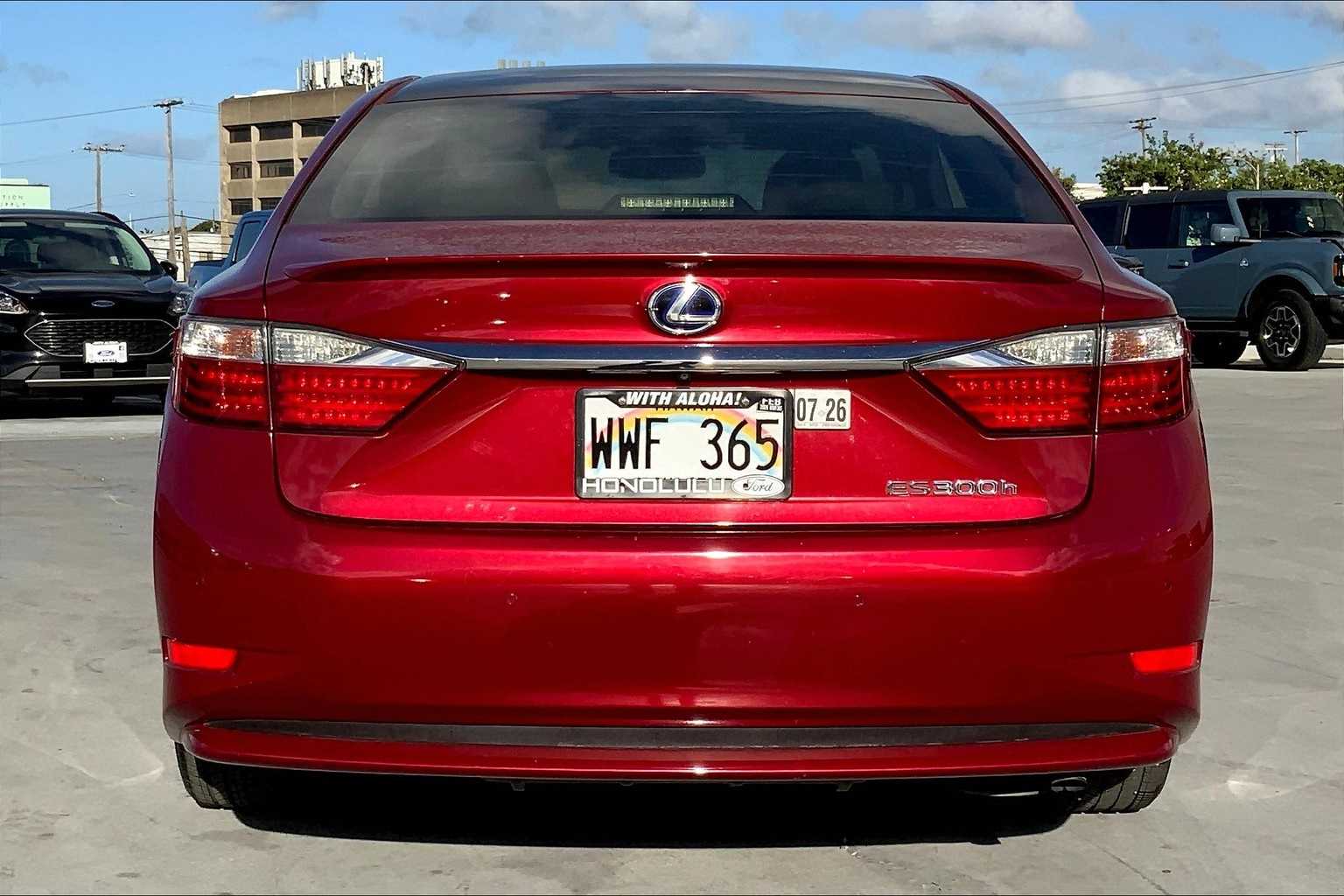 Thumbnail: 2014 Lexus ES - 5