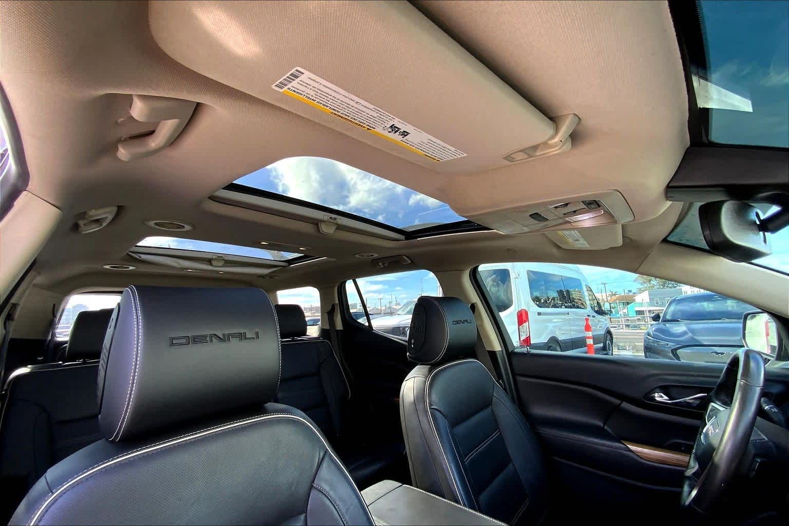 Thumbnail: 2017 GMC Acadia - 30