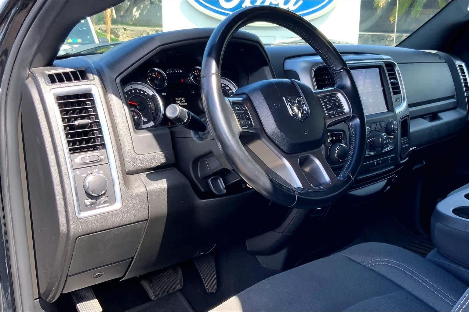 Thumbnail: 2021 RAM 1500 Classic - 2