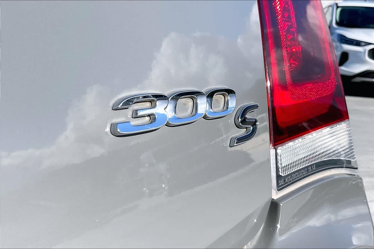 Thumbnail: 2019 Chrysler 300 - 7