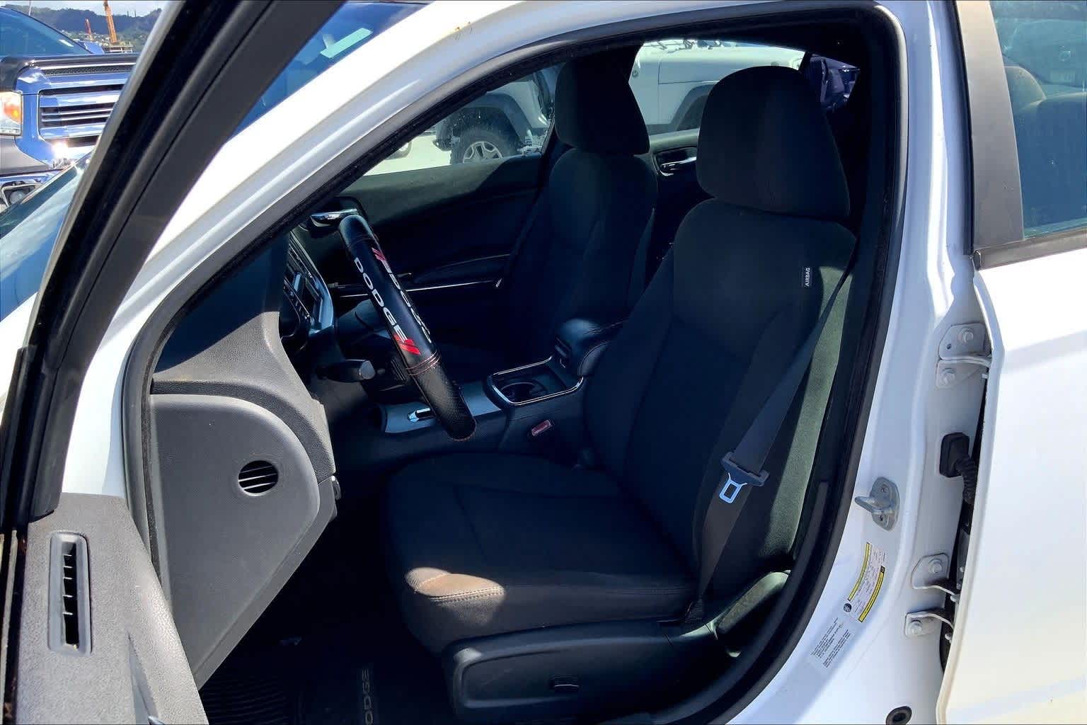 Thumbnail: 2012 Dodge Charger - 11