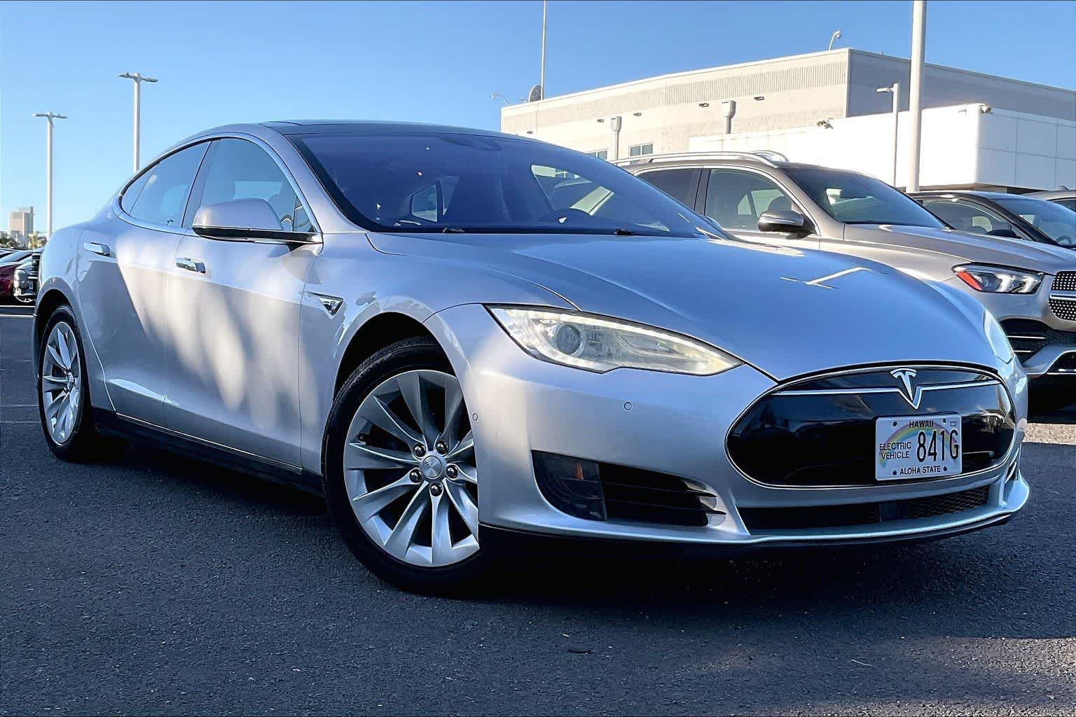 Thumbnail: 2016 Tesla Model S - 21