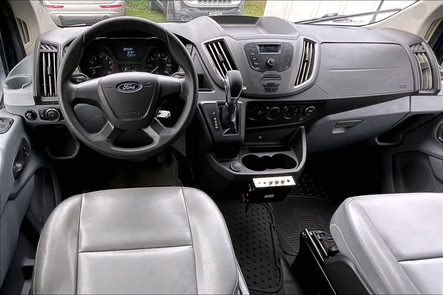 Thumbnail: 2017 Ford Transit Series - 14