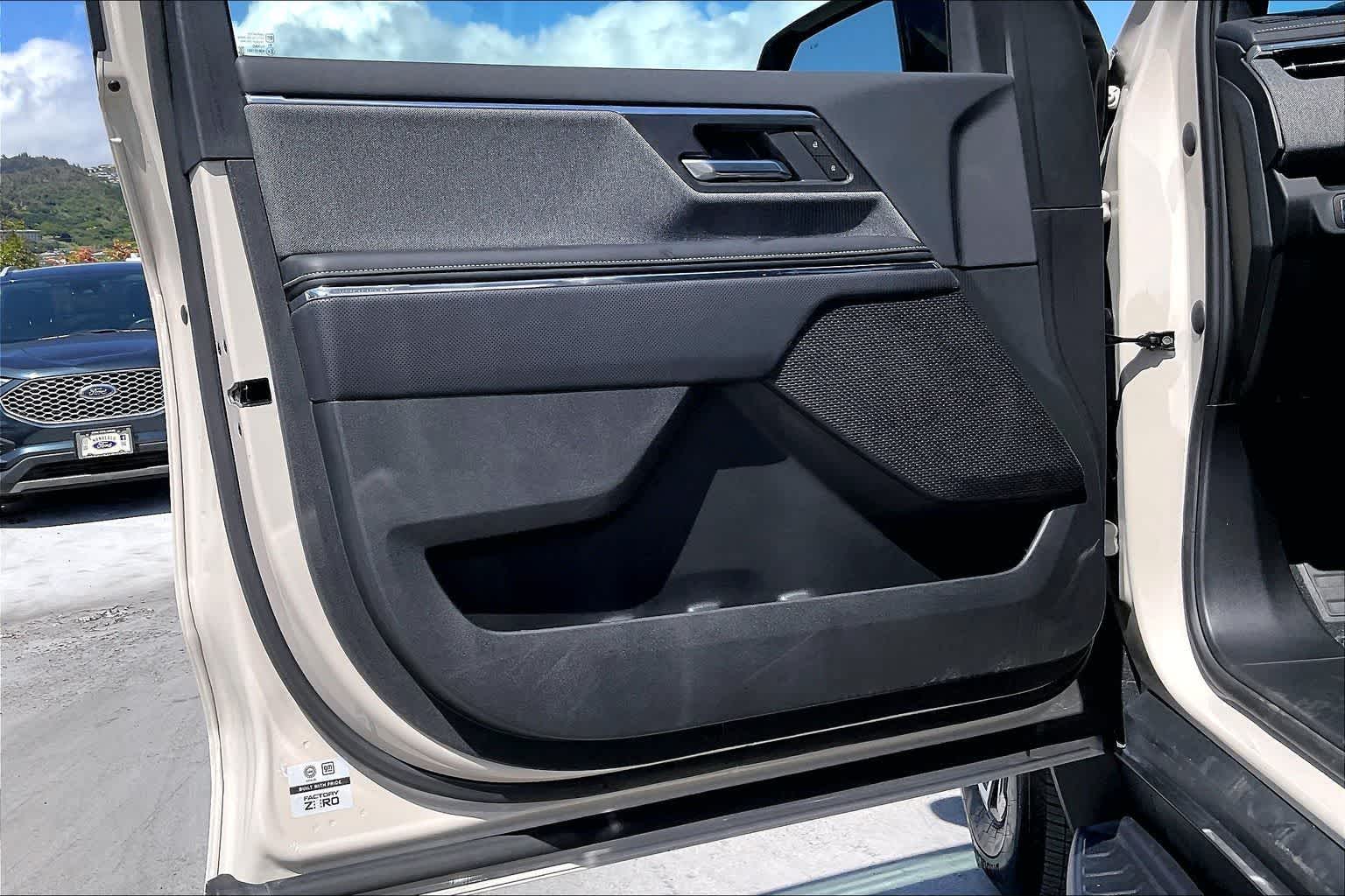 Thumbnail: 2026 GMC Sierra EV - 27