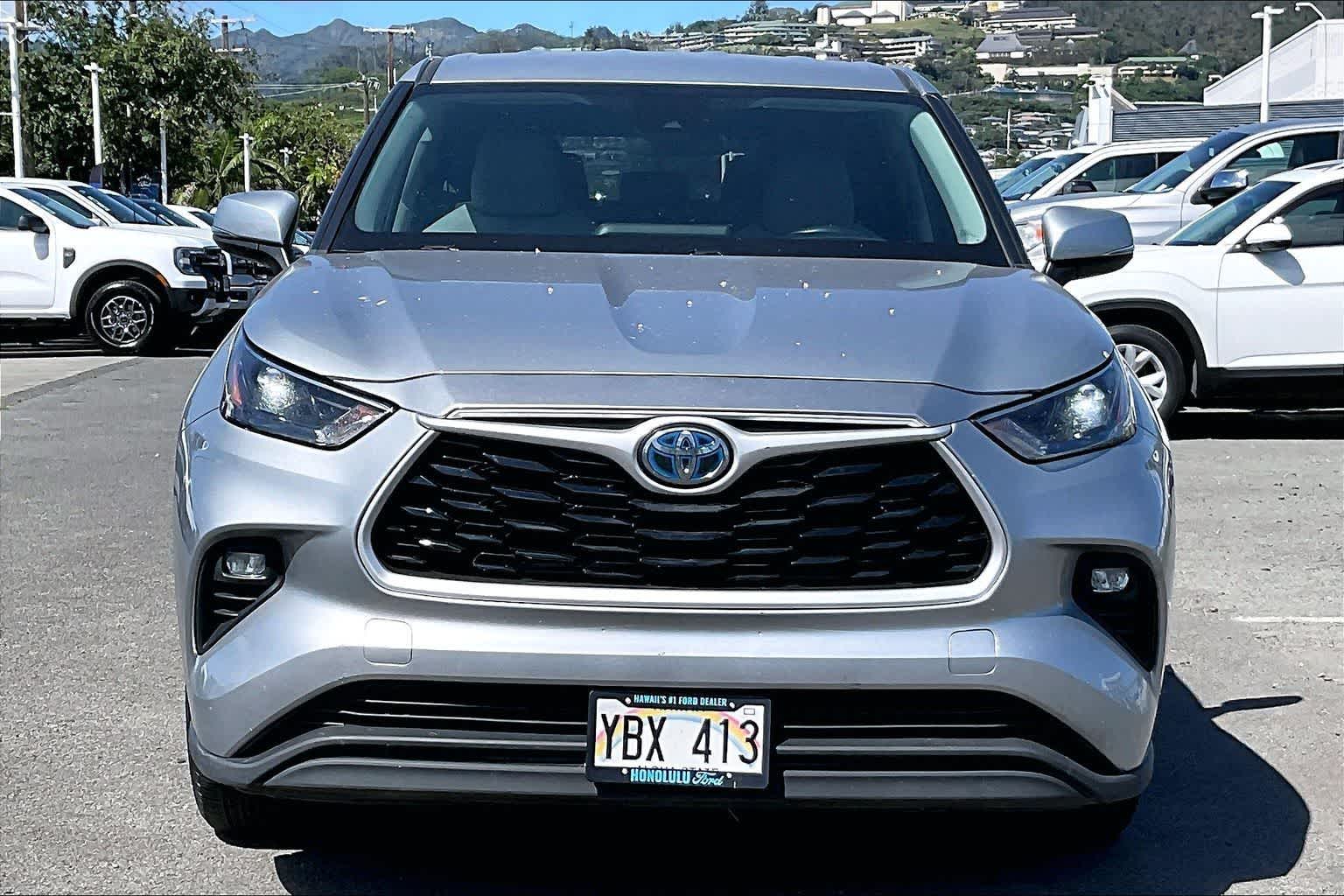 Thumbnail: 2023 Toyota Highlander - 6
