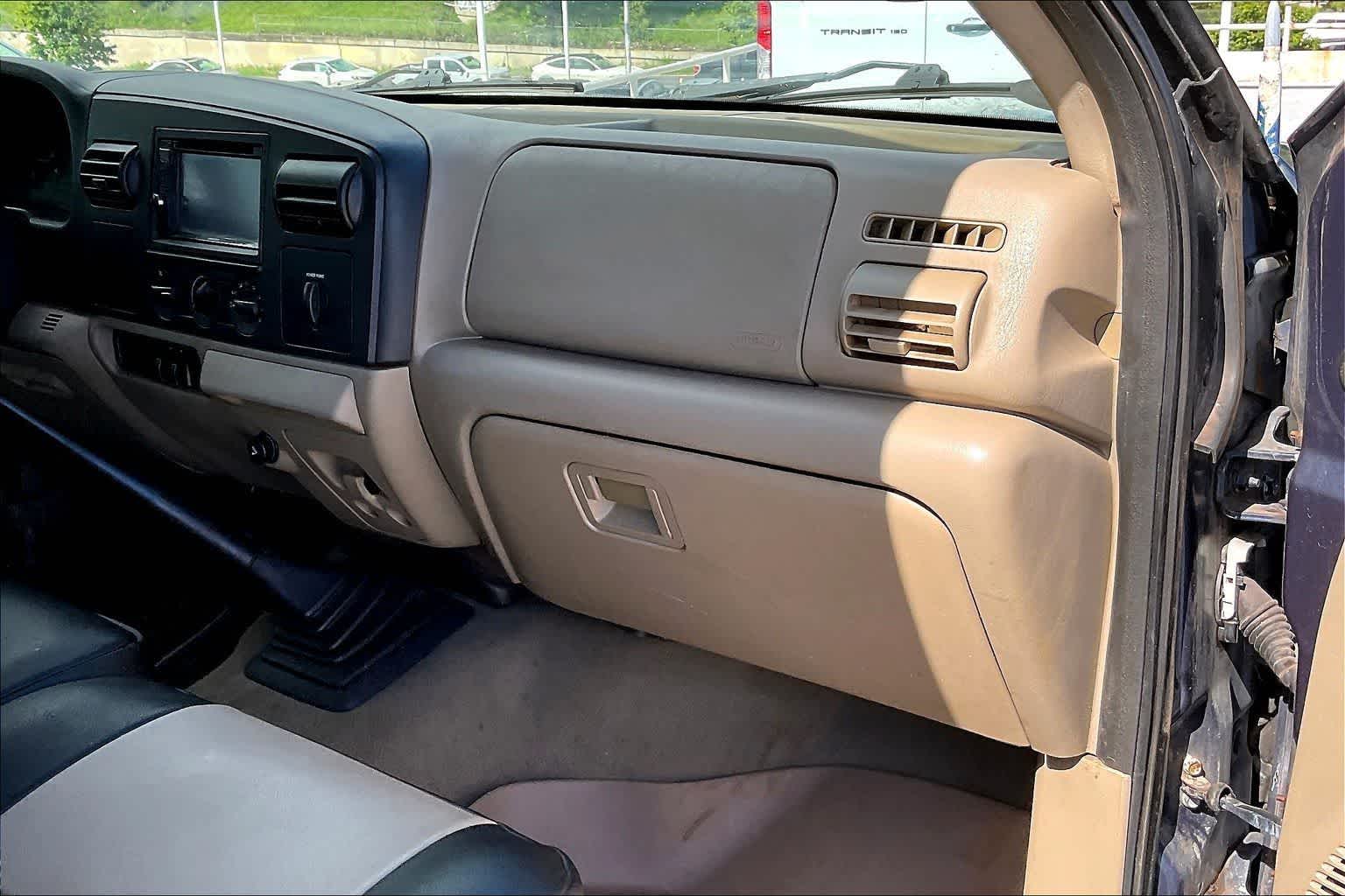 Thumbnail: 2007 Ford F-350 - 23