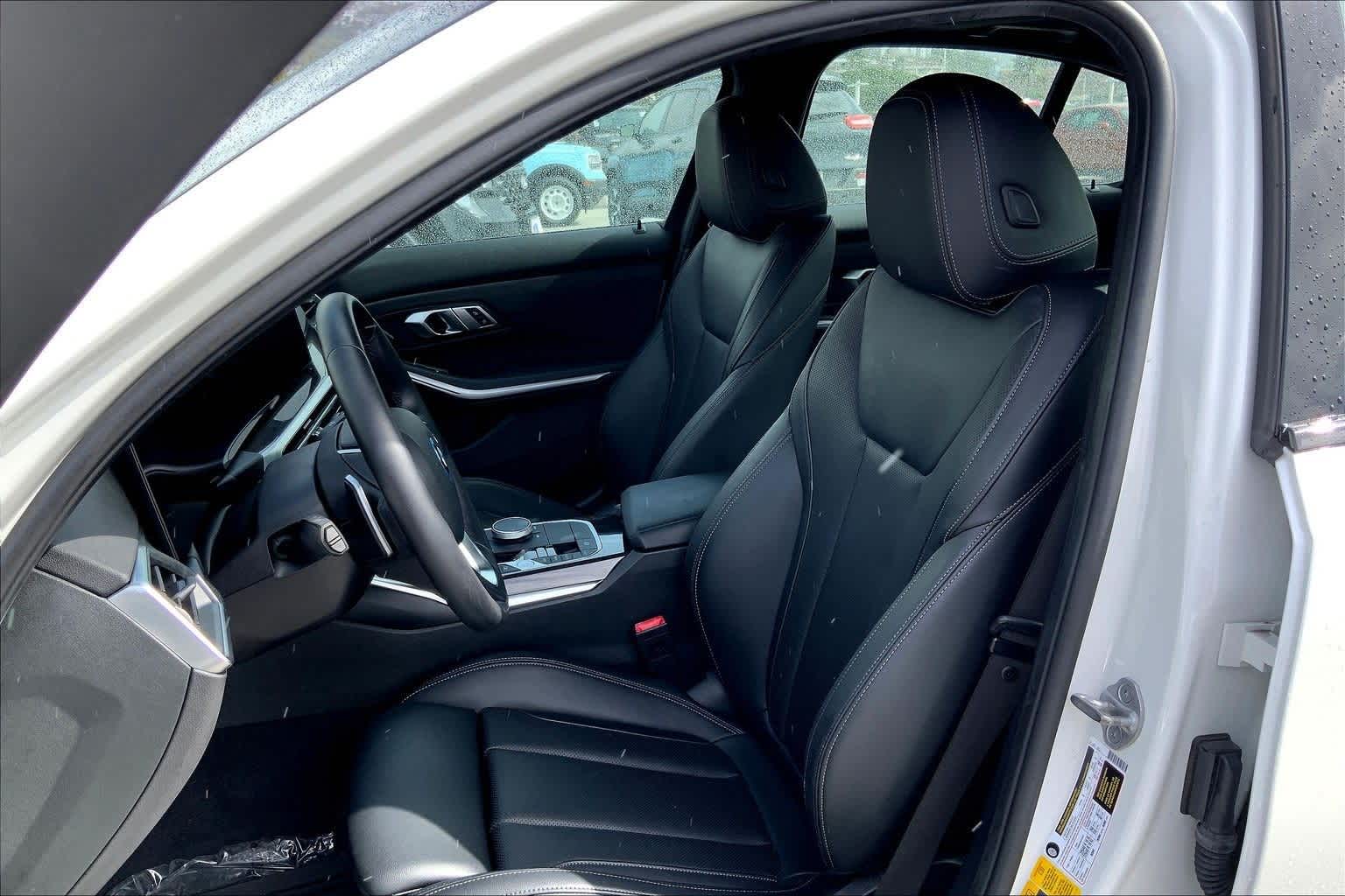 Thumbnail: 2023 BMW 3 Series - 11