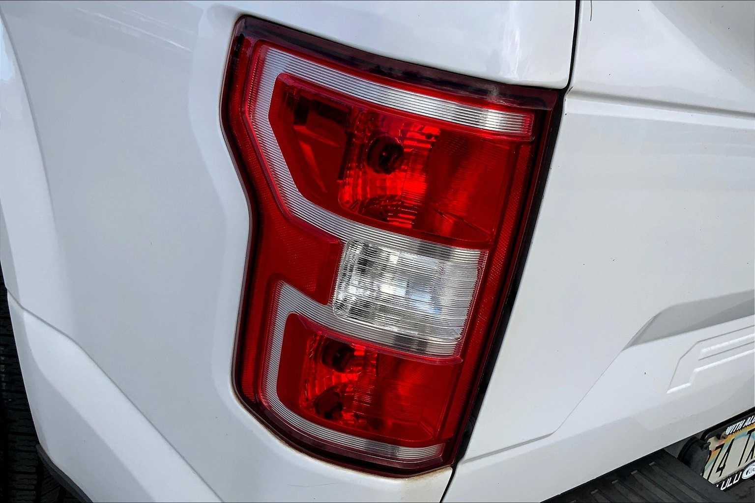 Thumbnail: 2019 Ford F-150 - 32