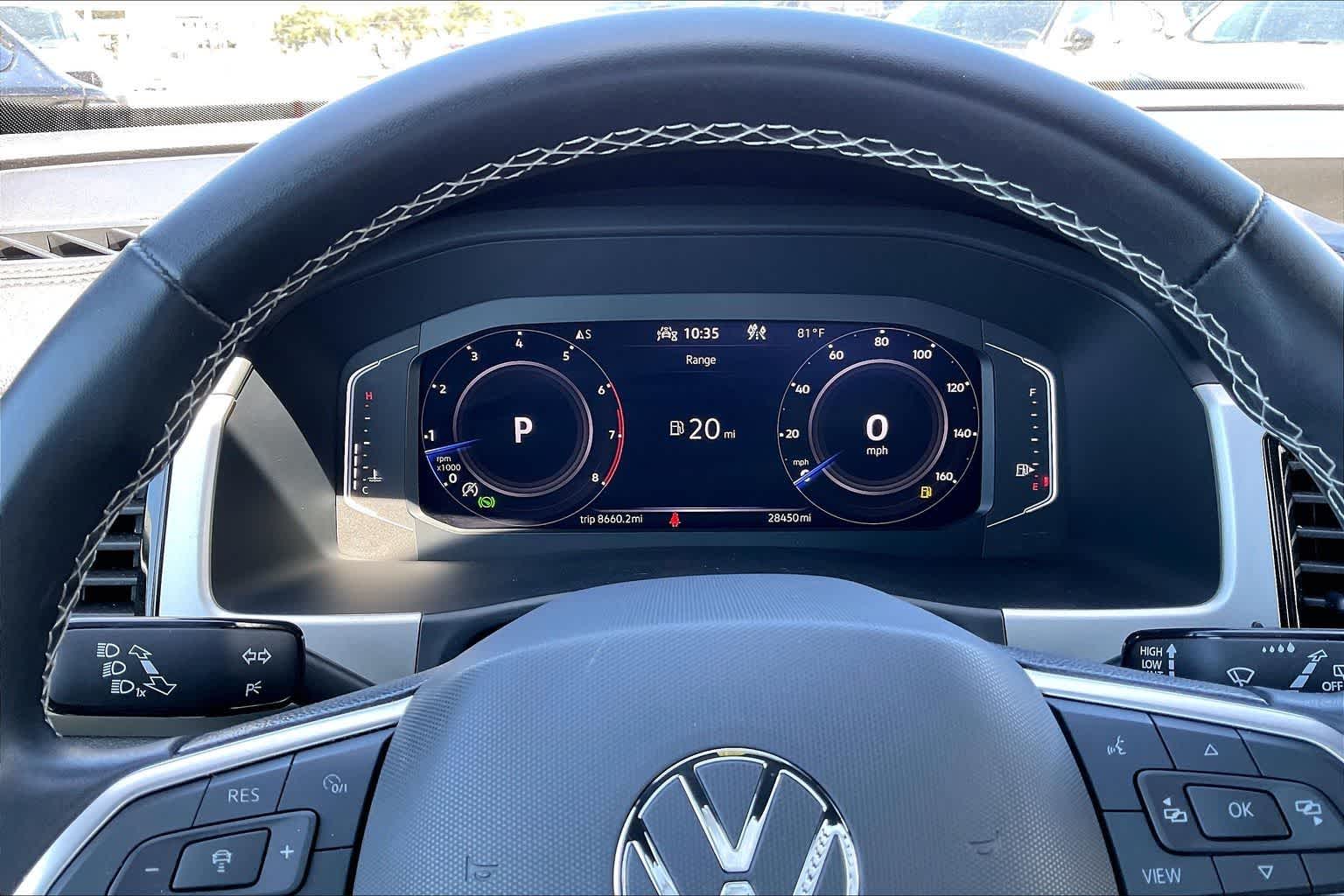 Thumbnail: 2022 Volkswagen Atlas - 17