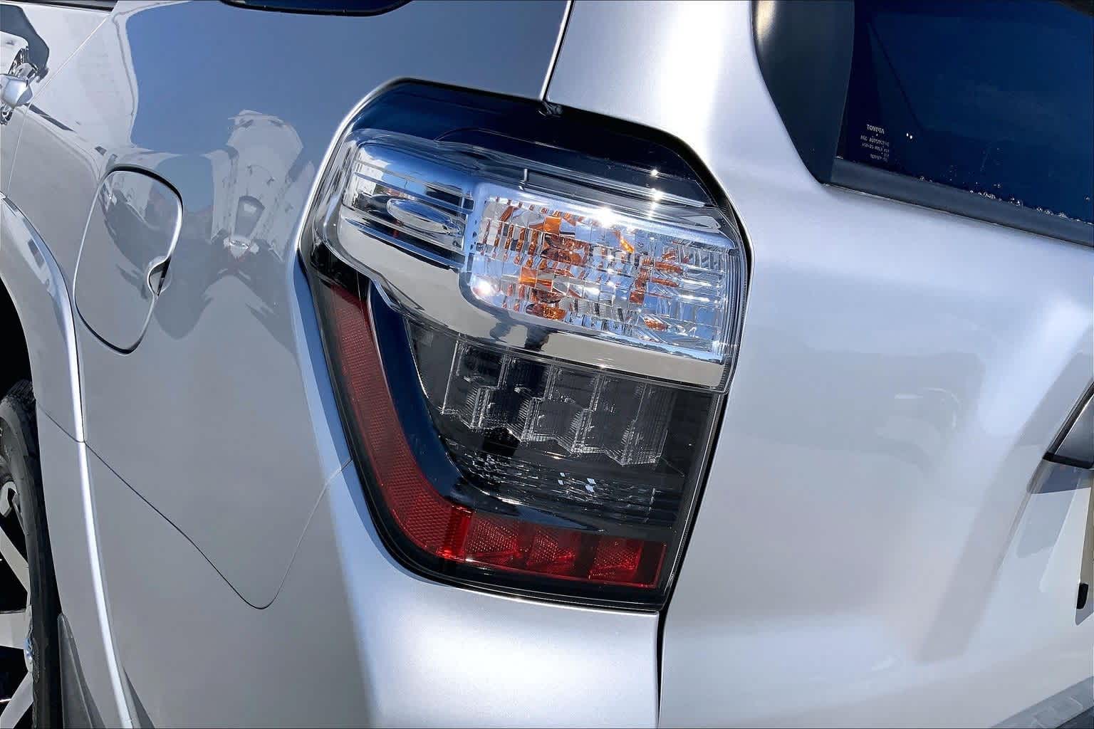 Thumbnail: 2023 Toyota 4Runner - 32