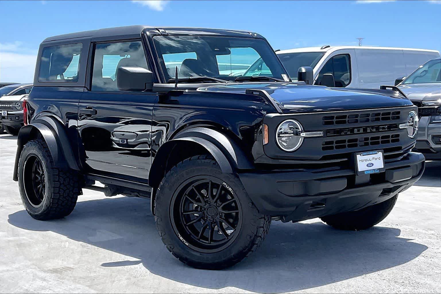 Thumbnail: 2022 Ford Bronco - 21