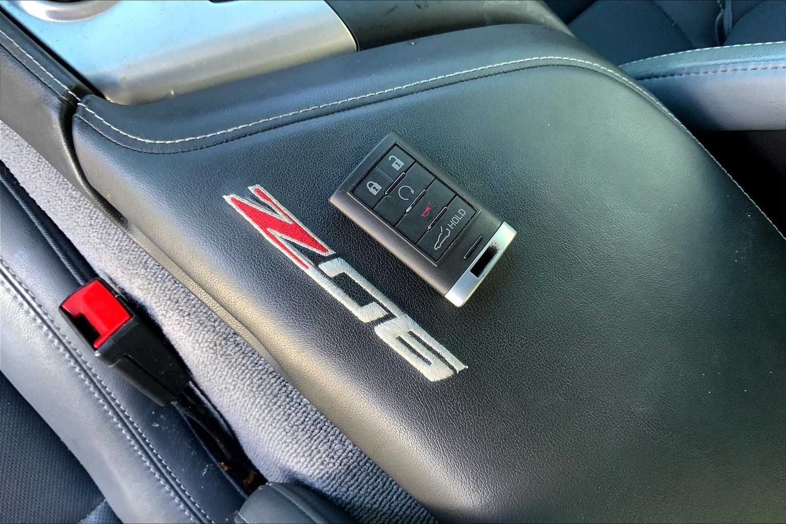 Thumbnail: 2017 Chevrolet Corvette - 18
