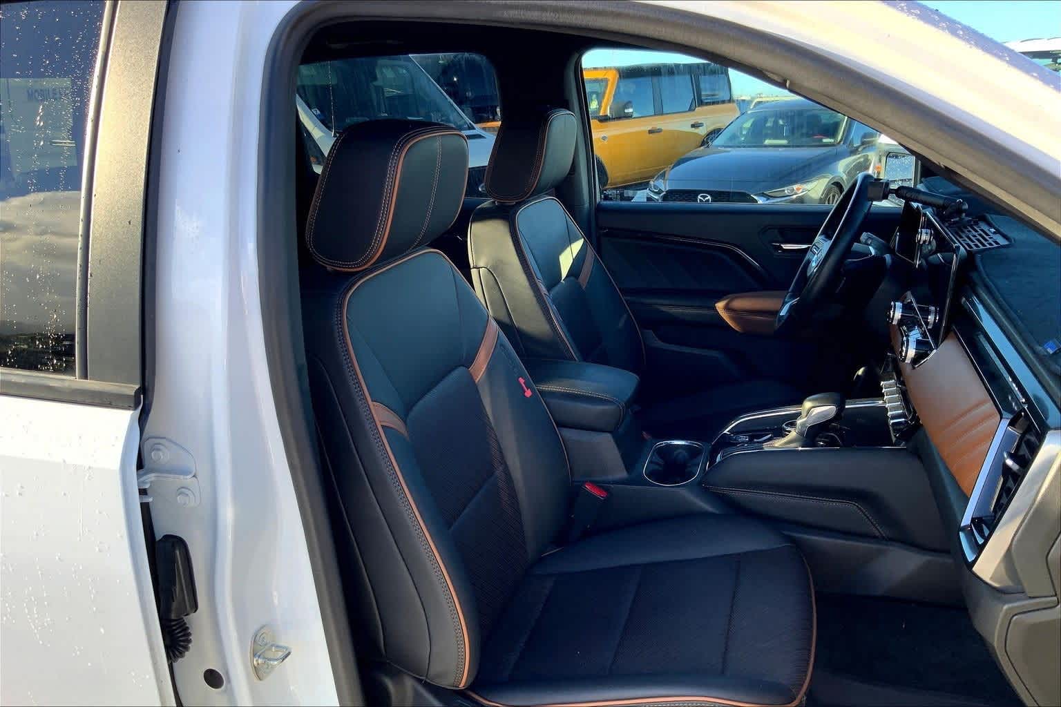 Thumbnail: 2023 GMC Canyon - 13