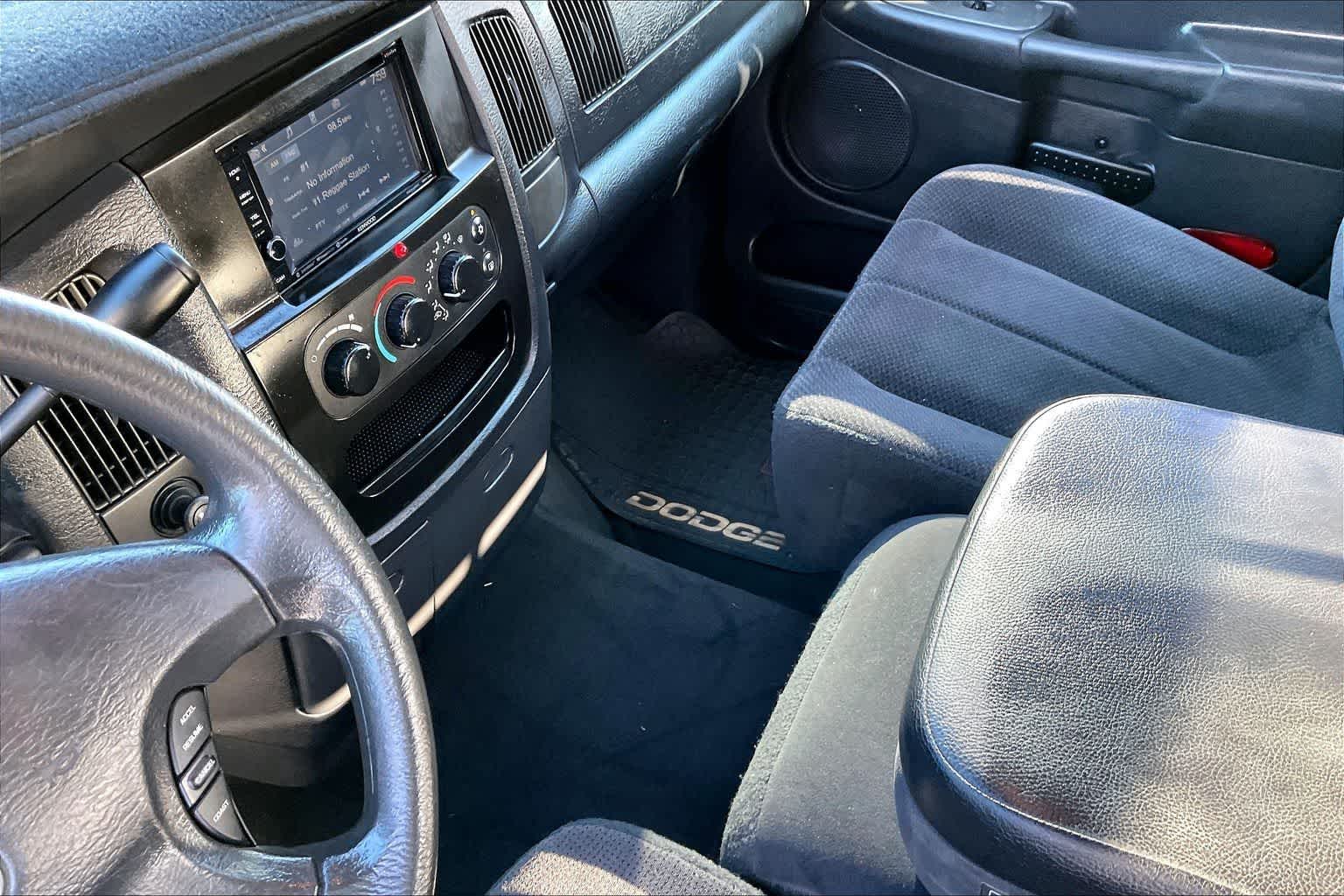 Thumbnail: 2003 Dodge Ram 1500 - 16