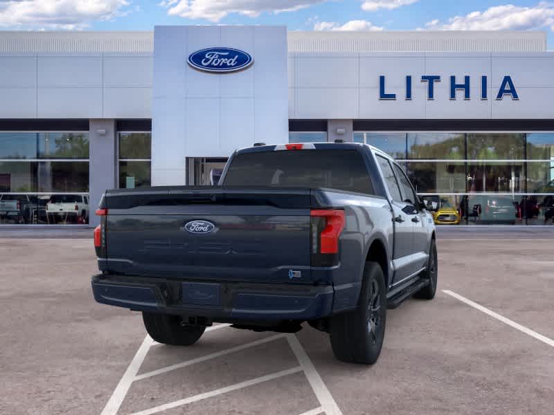 2025 Ford F-150 Lightning Flash - Photo 8