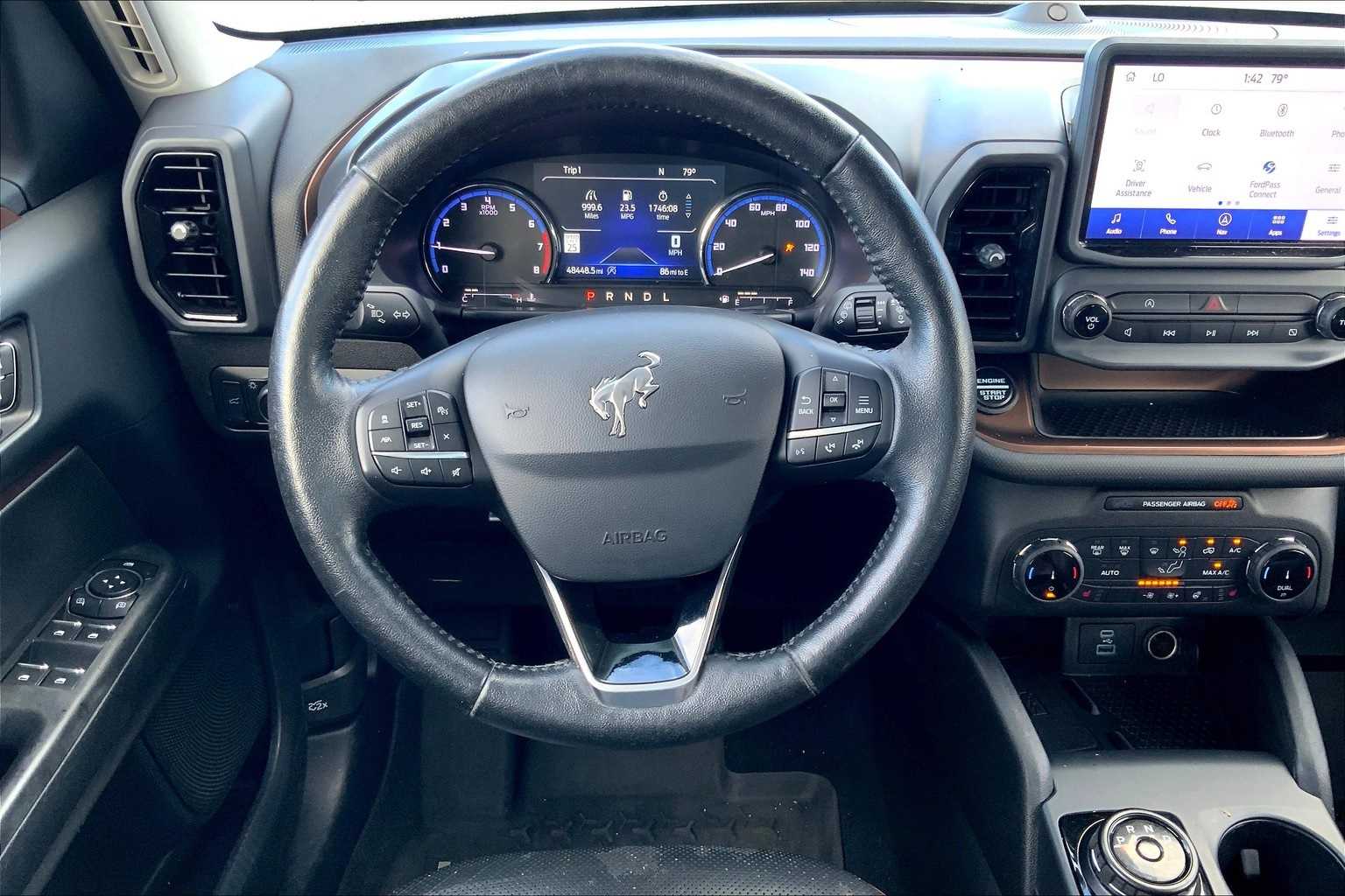 Thumbnail: 2022 Ford Bronco Sport - 14