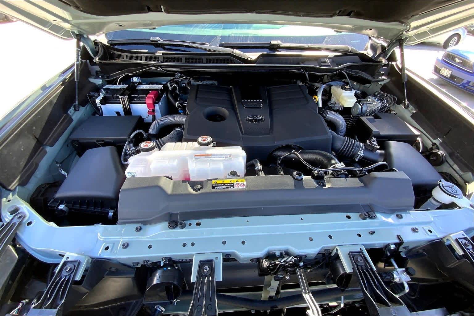 Thumbnail: 2025 Toyota Tundra - 9