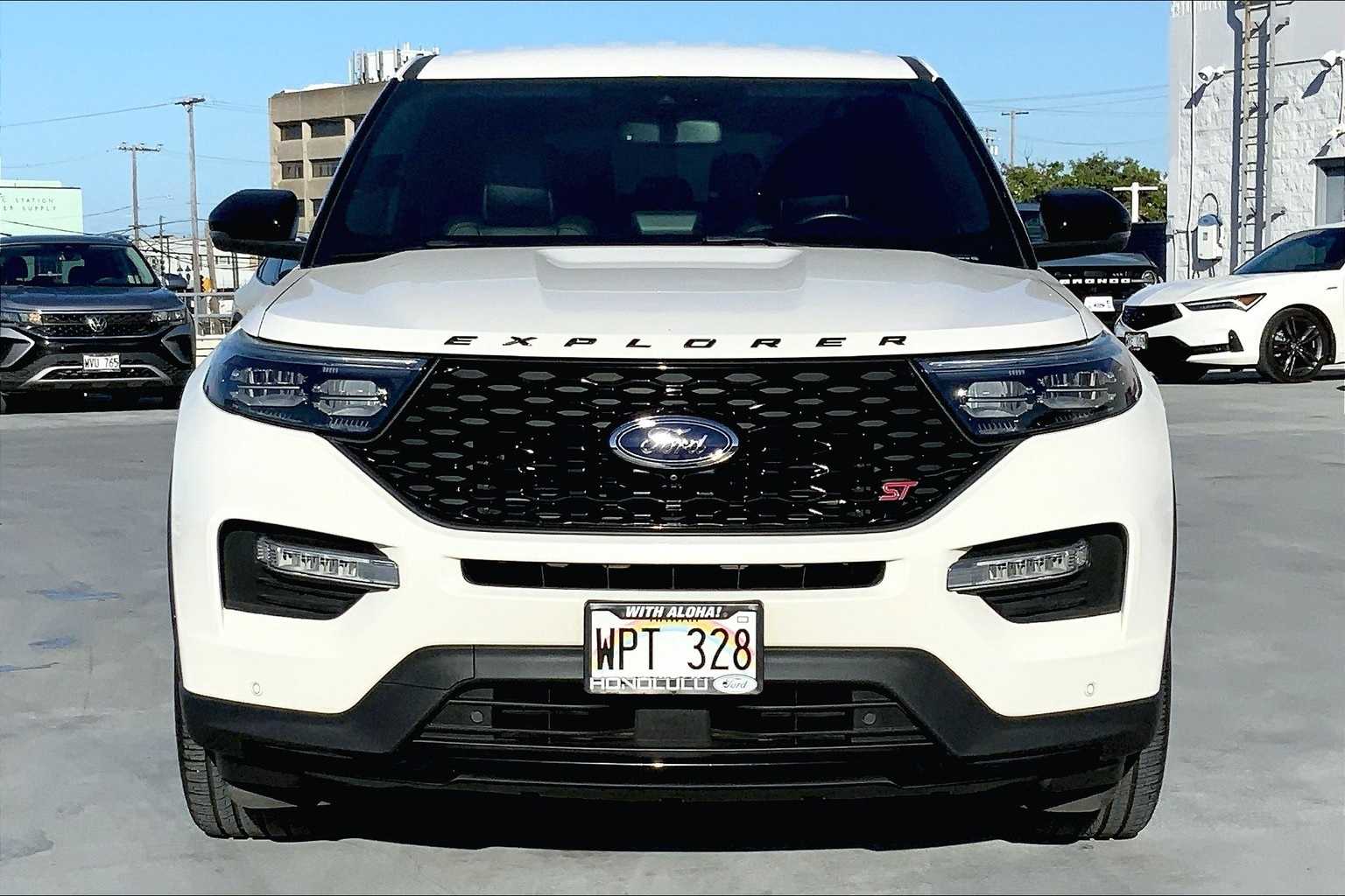 Thumbnail: 2021 Ford Explorer - 6