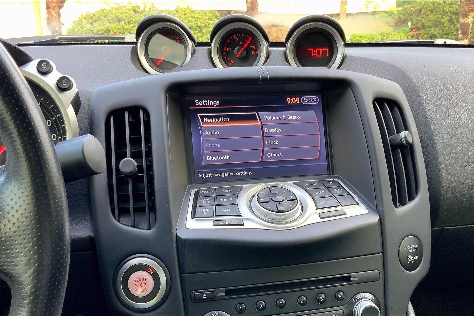 Thumbnail: 2014 Nissan Z - 14