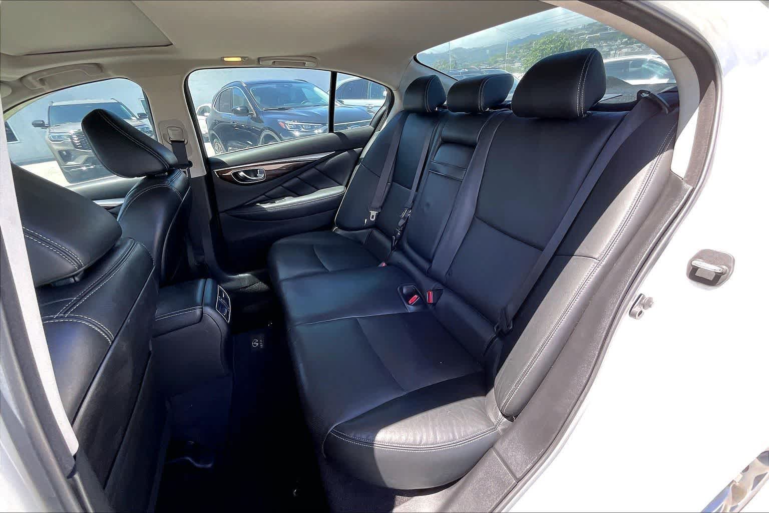 Thumbnail: 2014 INFINITI Q50 - 29