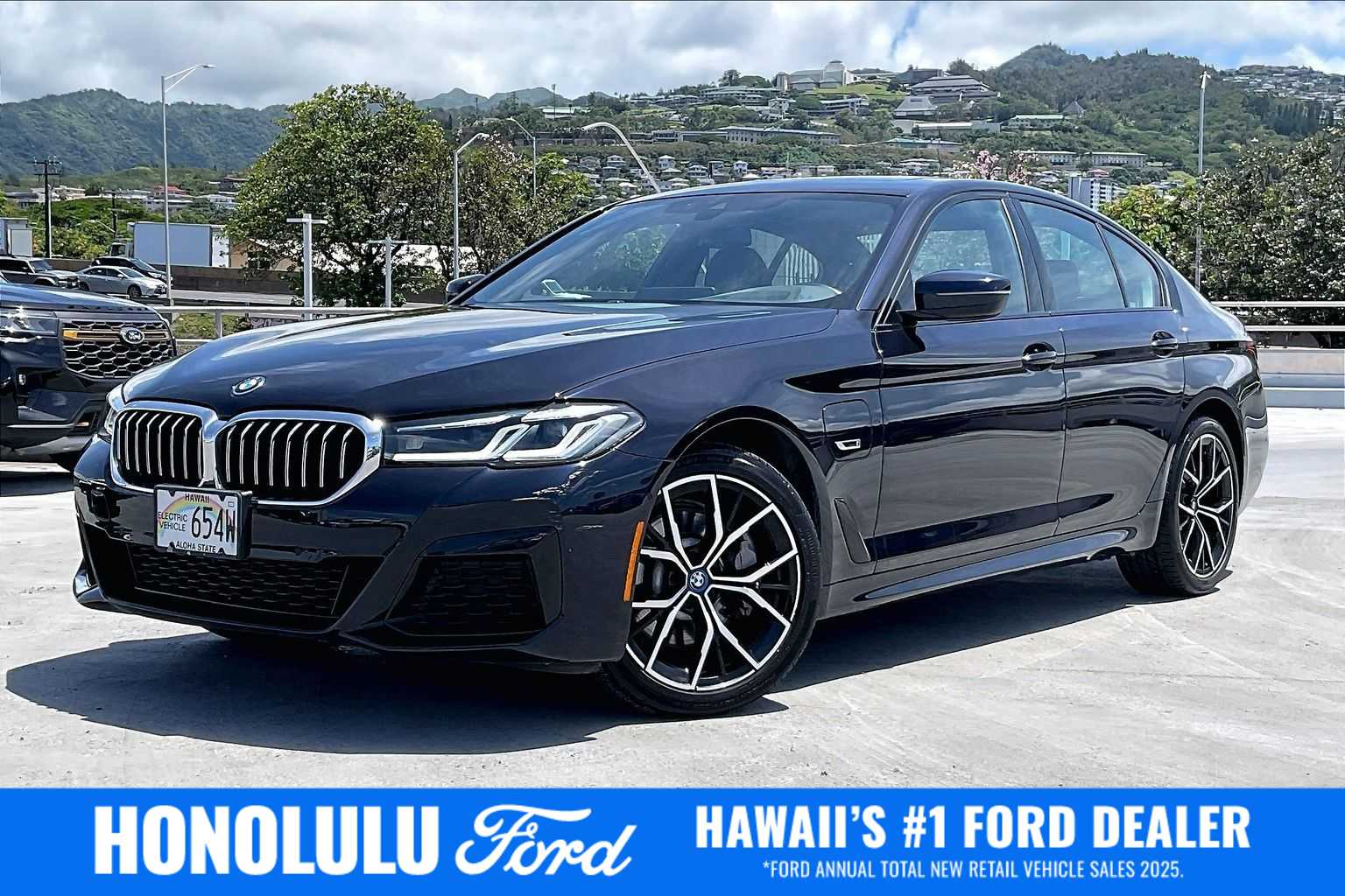 2023 BMW 530e at Honolulu Ford, photo 1