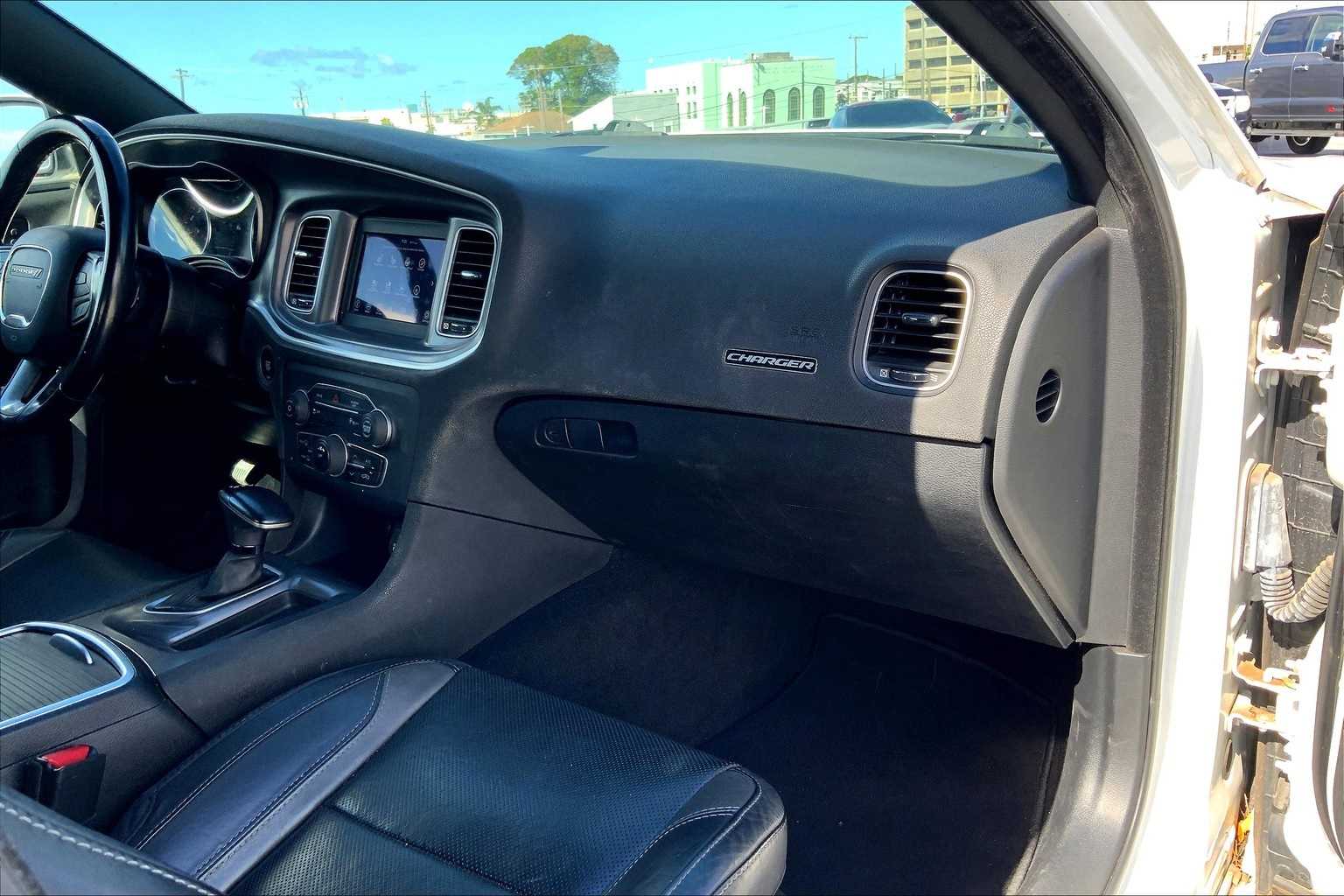 Thumbnail: 2021 Dodge Charger - 23