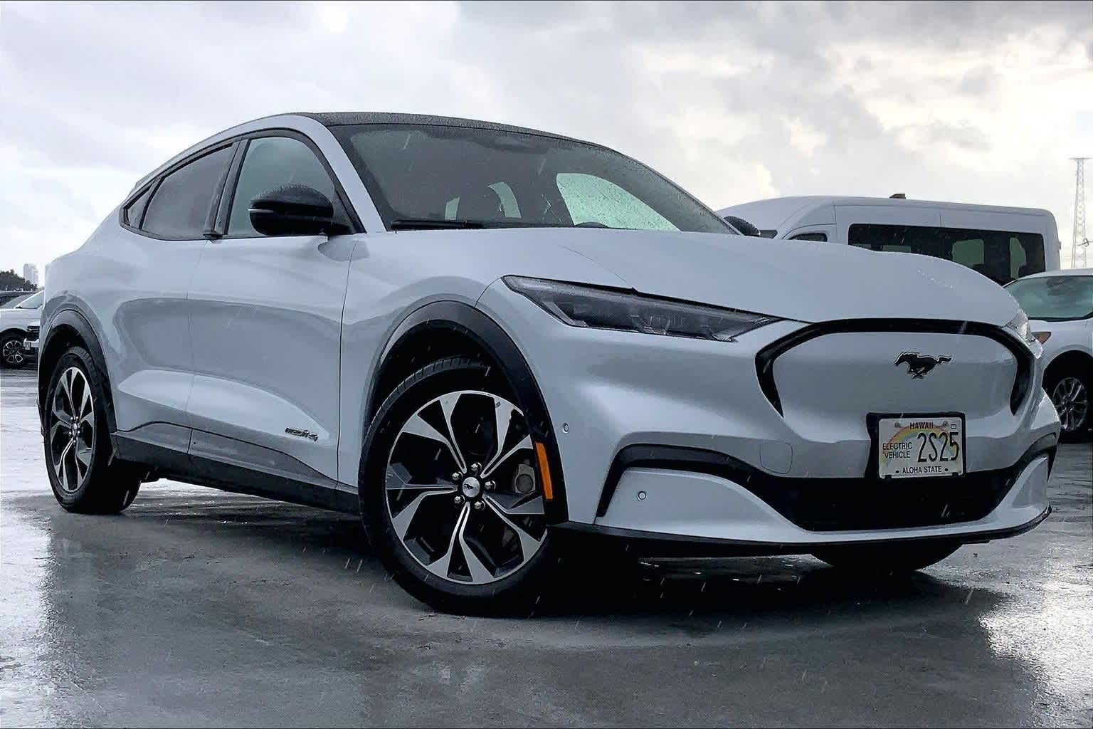 Thumbnail: 2023 Ford Mustang Mach-E - 21