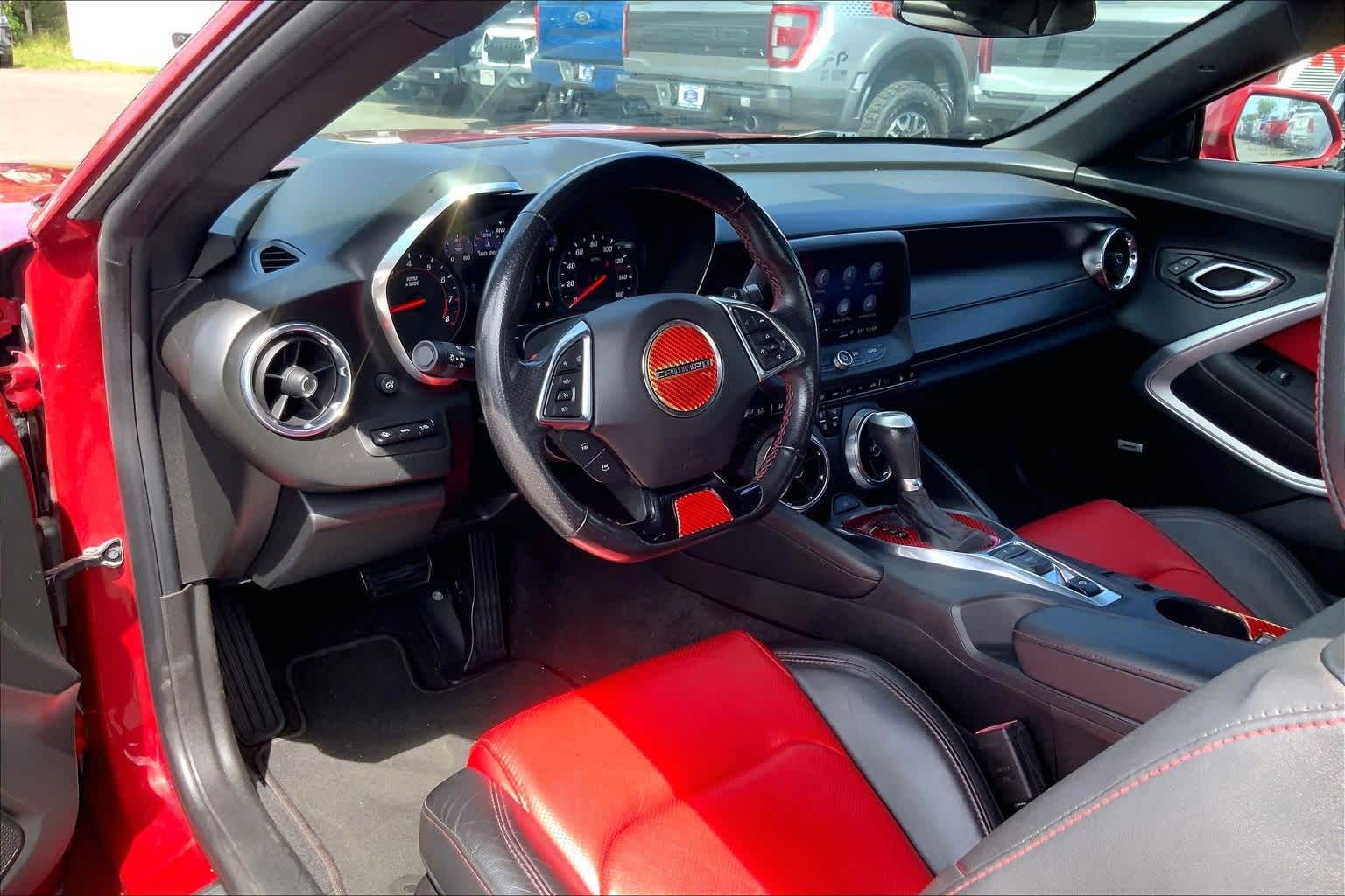 Thumbnail: 2019 Chevrolet Camaro - 2