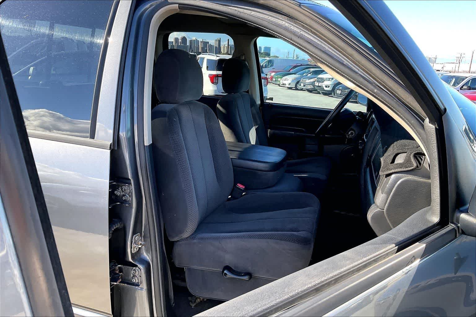 Thumbnail: 2003 Dodge Ram 1500 - 13