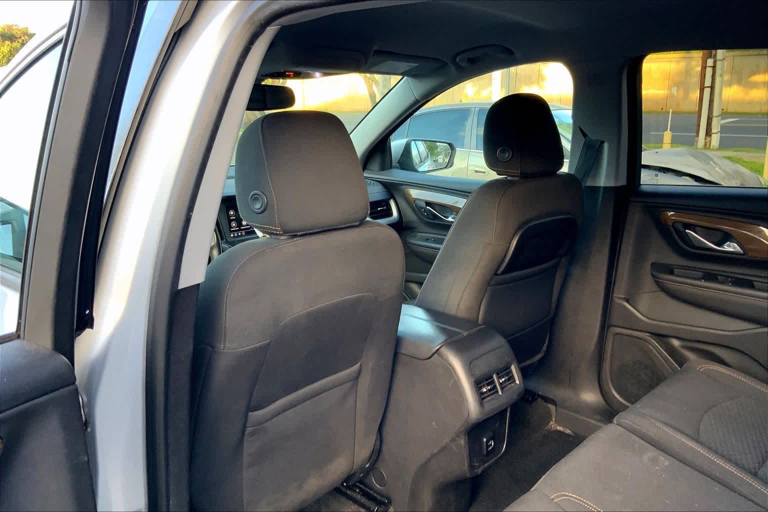 Thumbnail: 2018 GMC Terrain - 12