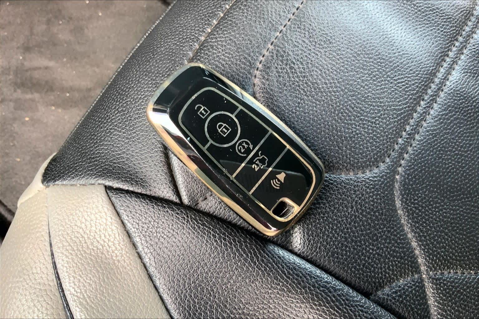 Thumbnail: 2022 Ford Bronco - 19