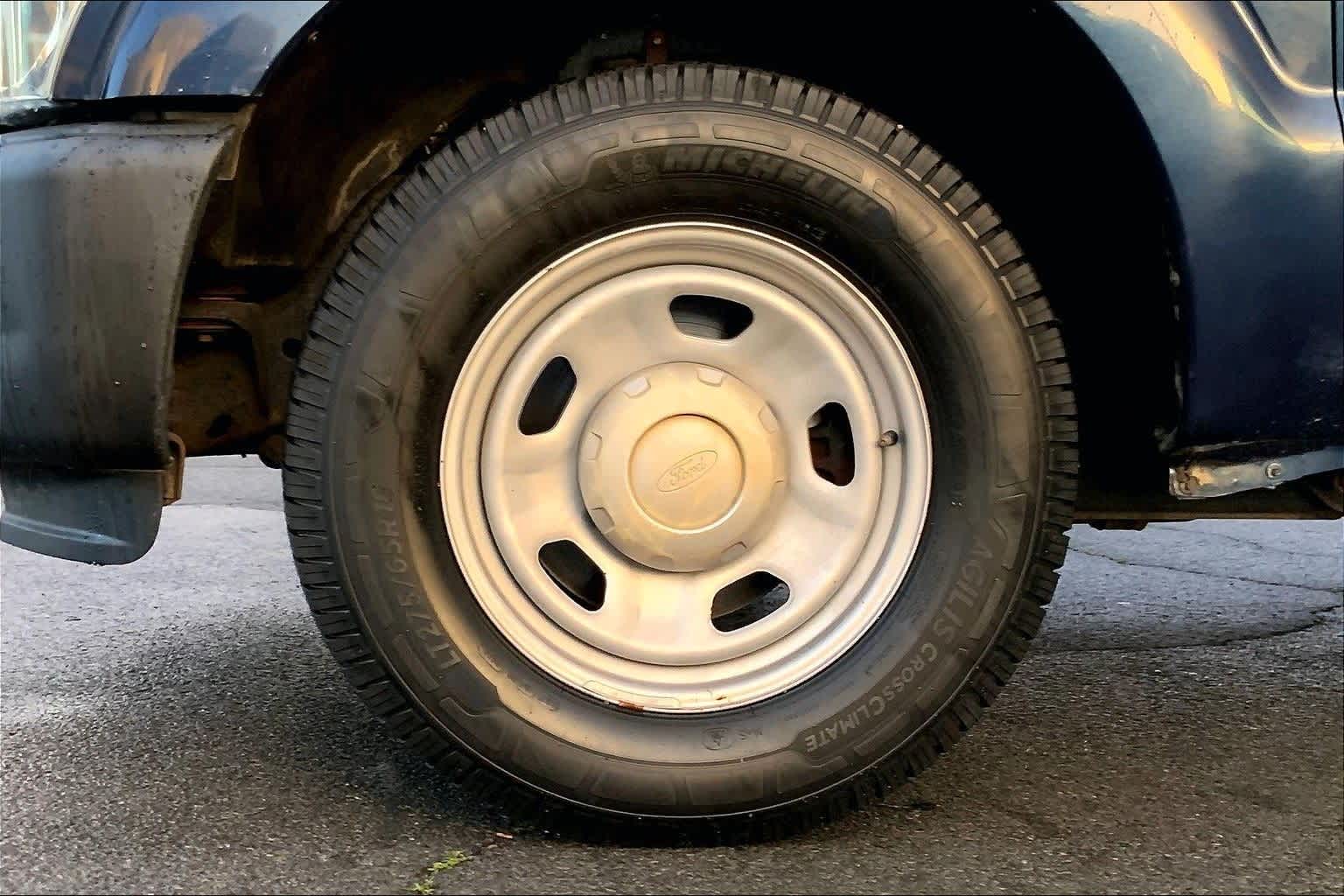 Thumbnail: 2015 Ford F-350 - 8